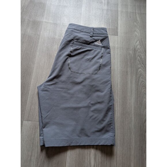 Adidas Mens Gray Golf Shorts Size 34 Lightweight Stretch Fabric Back Pocket - Picture 1 of 4